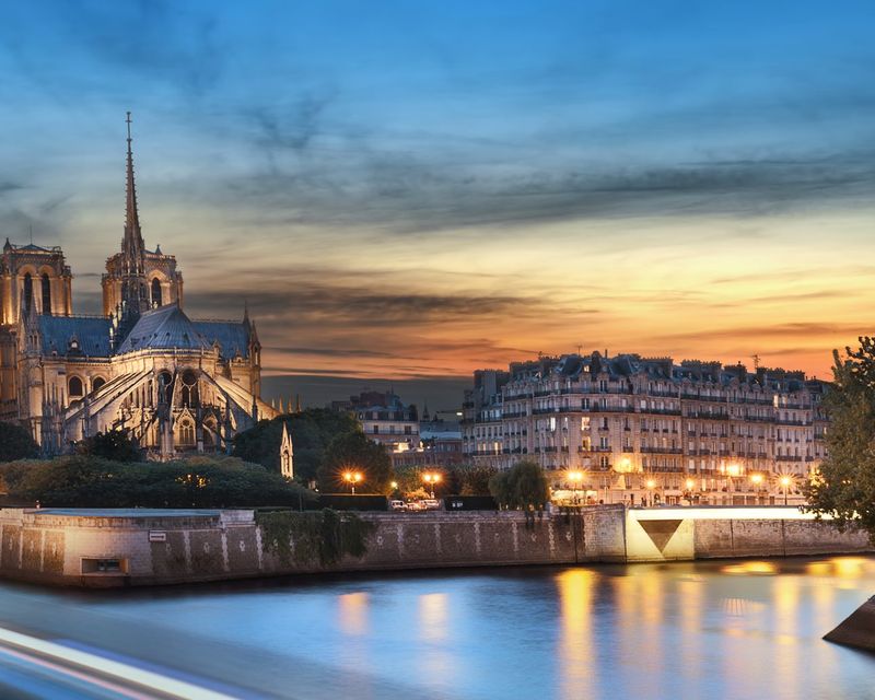 parigi gallery 6.jpeg